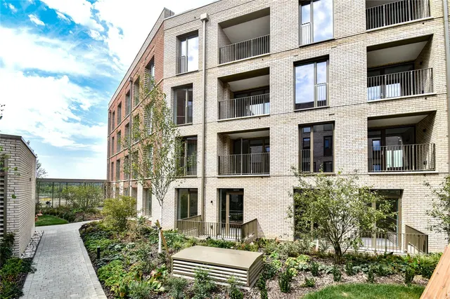 Appleton Way, Cambridge, CB3, photo 1
