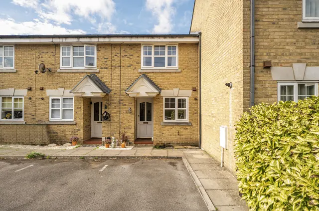 Barons Mead, Maybush, SO16, photo 1