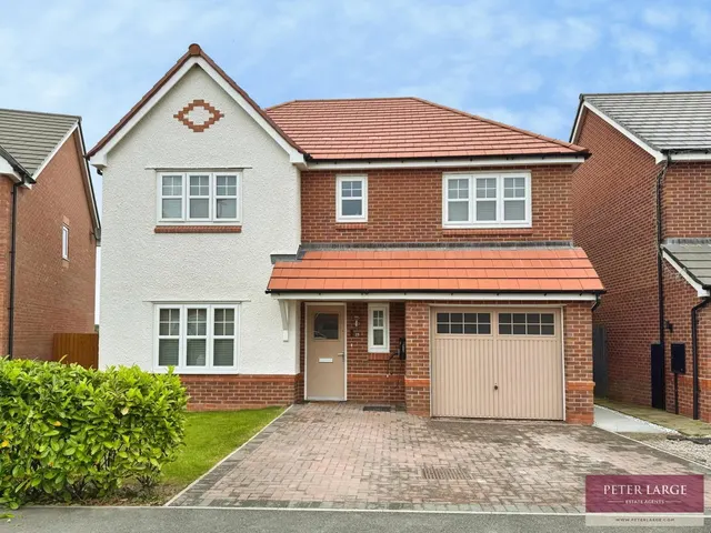 Ffordd Porthdy, Rhuddlan, Denbighshire, LL18 6HZ, photo 1