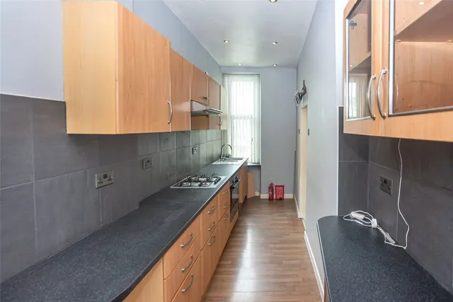 Park Crescent, Llanfairfechan, photo 3