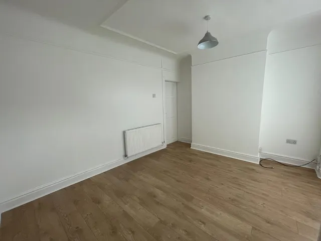 Hallville Road, Wallasey, CH44, photo 2