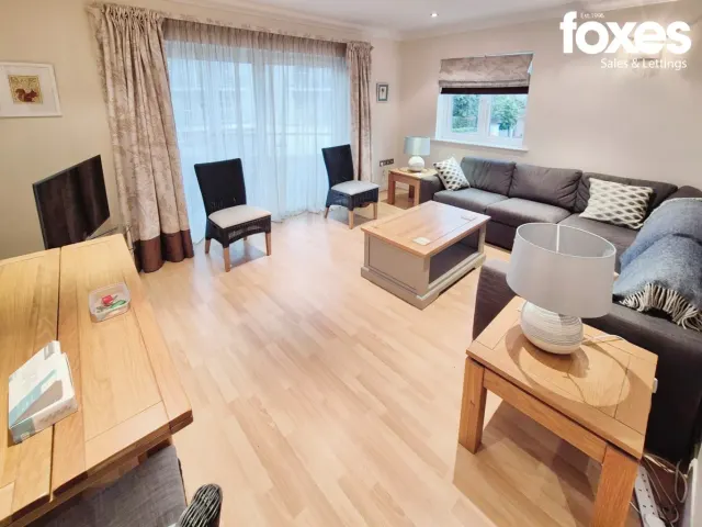 Photo 3 — Flat 13, Ocean breeze, Studland Road