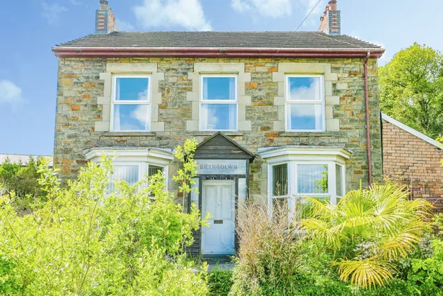 Derllwyn Road, Bridgend, CF32, photo 1