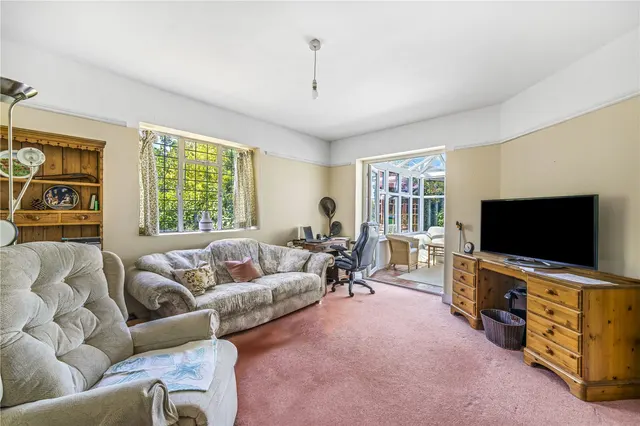 Photo 2 — Buckingham Road, Hampton, TW12 3JX