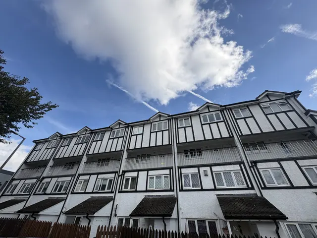 Scribbans Close, Smethwick, B66, photo 1