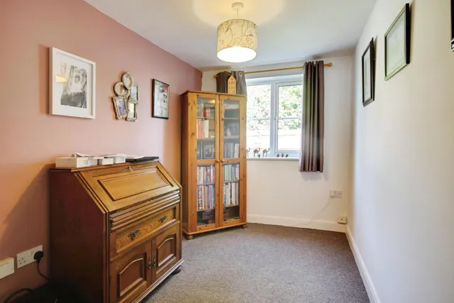 Photo 3 — Vine Terrace, Kingsholm, Gloucester, GL1