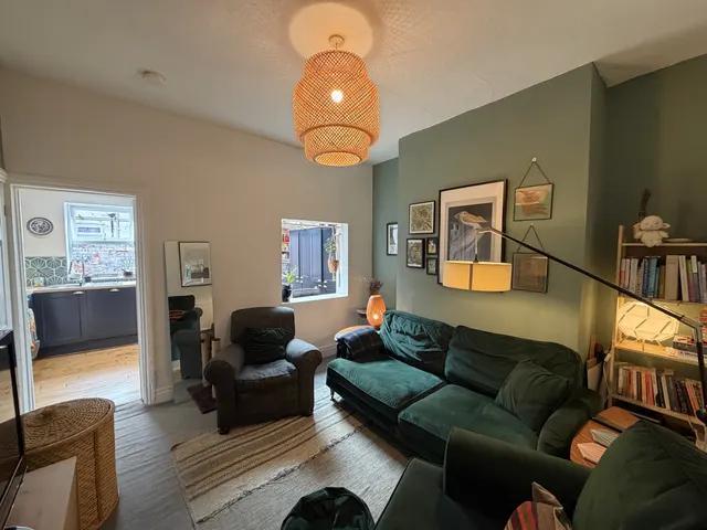 Broom Lane, Levenshulme, M19, photo 3