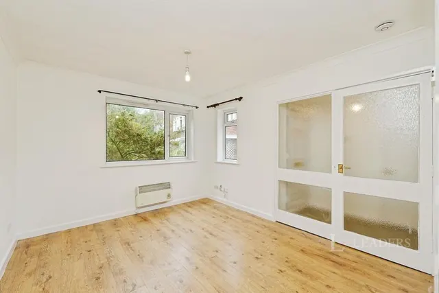 Clareville Road, Orpington, BR5, photo 2