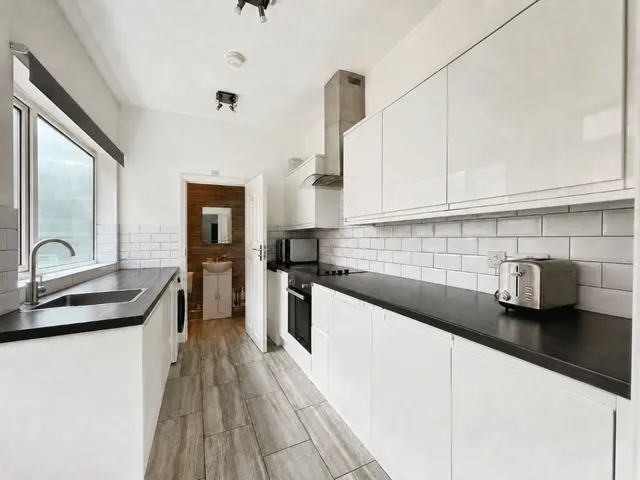 Carter Lane, Mansfield, NG18, photo 2
