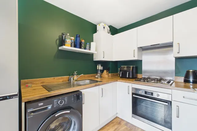 Robson Avenue, Pocklington, YO42, photo 2