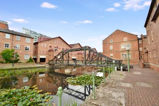 Navigation Walk, Leeds, LS10, photo 2