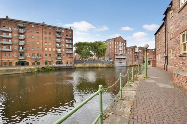 Navigation Walk, Leeds, LS10, photo 3