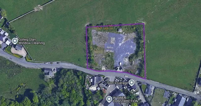 Clwt-y-Bont, Caernarfon, LL55, photo 3