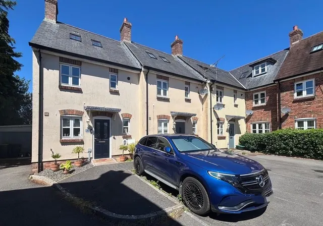 Woodman Court, Shaftesbury, Dorset SP7 8PY, photo 1