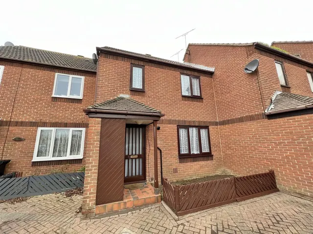 St. Anthonys Way, Margate, CT9, photo 2