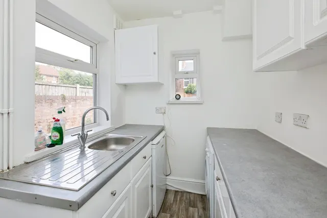 College Street, Long Eaton, NG10, photo 3