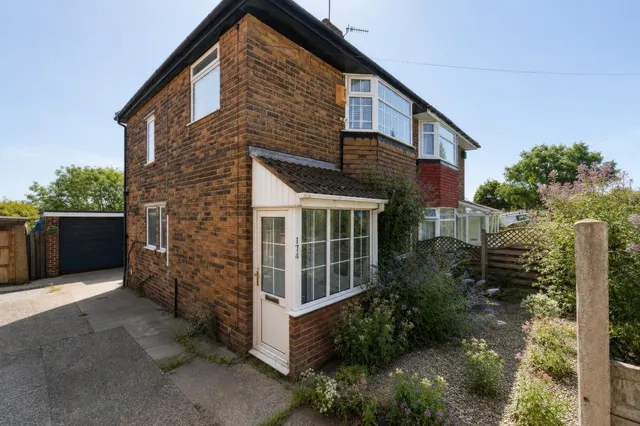 Shirecliffe Road, Sheffield, photo 1