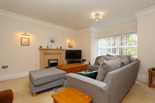Photo 3 — Flat 1, Rockingham House, Sutton Coldfield, 161 Birmingham Road, B72 1LX