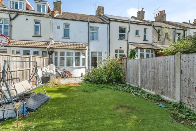 Beedell Avenue, Westcliff-on-Sea, Essex, SS0, photo 1