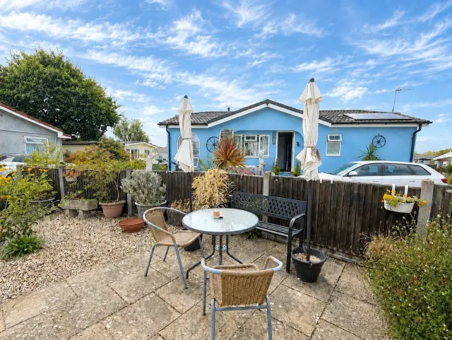 Photo 2 — Oak Tree Close, Oak Tree Lane, Eastbourne, East Sussex, BN23