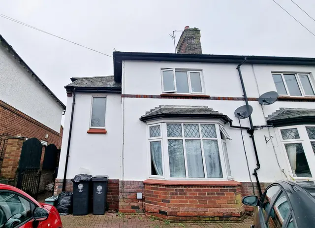 Photo 2 — Bedford Road, Rushden, Northamptonshire