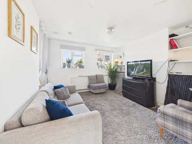 Argyle Avenue, Weston-Super-Mare, BS23, photo 3