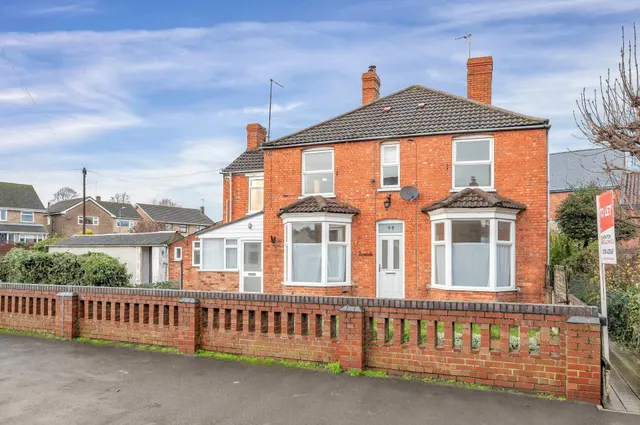 Victoria Place, Bourne, PE10, photo 1