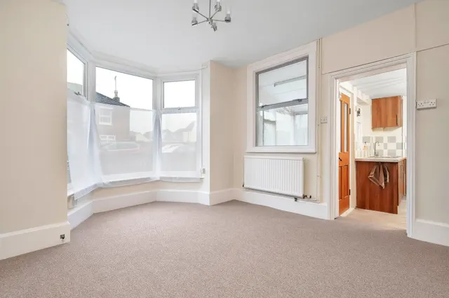 Victoria Place, Bourne, PE10, photo 3