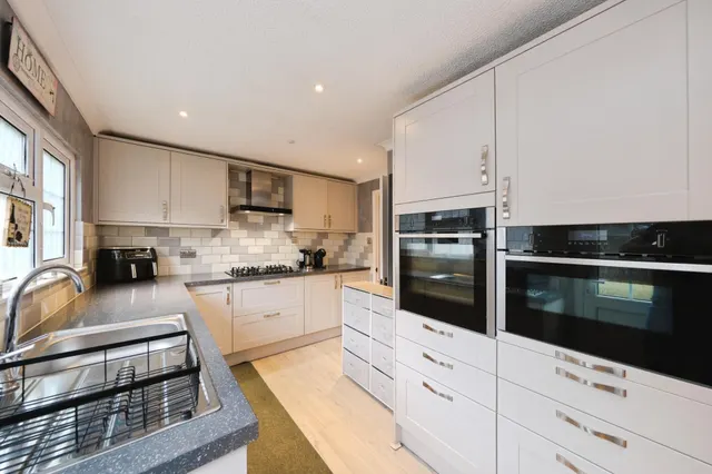 Southwell Road East, Mansfield, NG21, photo 2