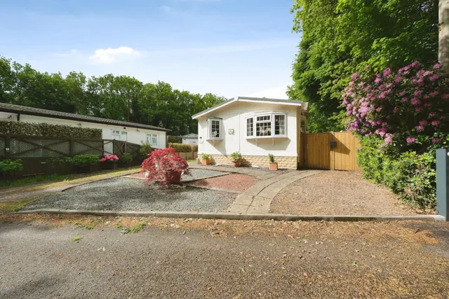 Southwell Road East, Mansfield, NG21, photo 1