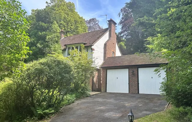 Photo 2 — Woodcote Valley Road, Purley CR8 3BG