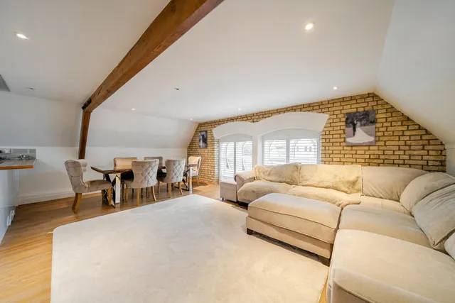 Starts Hill Road, Orpington, BR6, photo 1