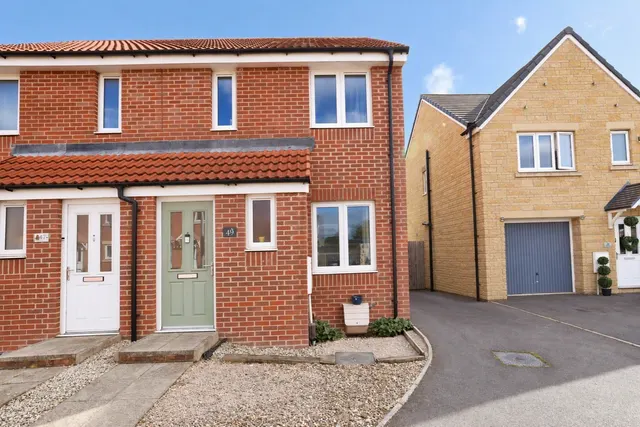 Ramsay Road, Calne, SN11, photo 1