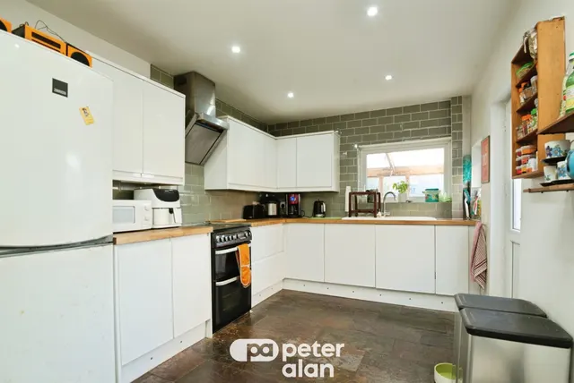 Seymour Street, Cardiff, CF24, photo 2