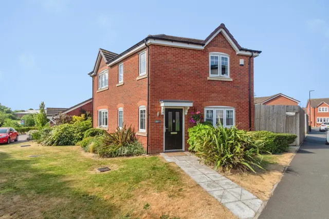 Leasowe Road, Walsall Wood, Walsall, photo 1