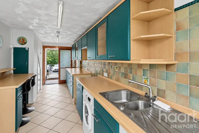 Humber Road, Newport, NP20, photo 3