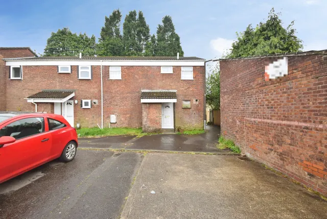 Heol Gruffydd, Swansea, SA5, photo 1