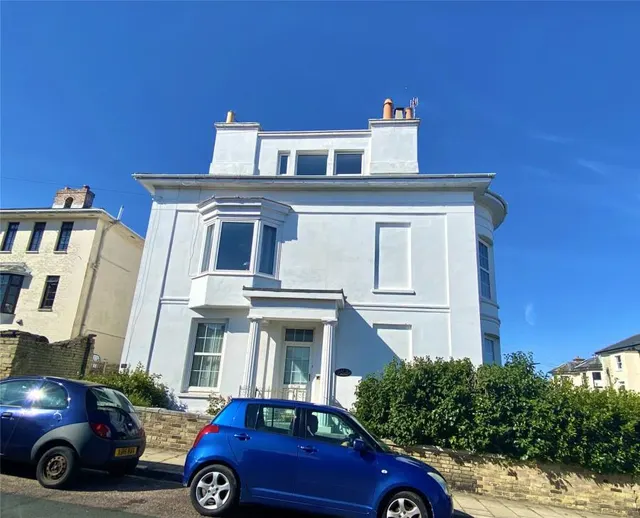 Wood Street, Ryde, PO33, photo 1