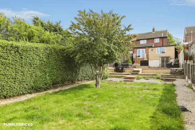 Carlton Road, Barnsley, S71, photo 3