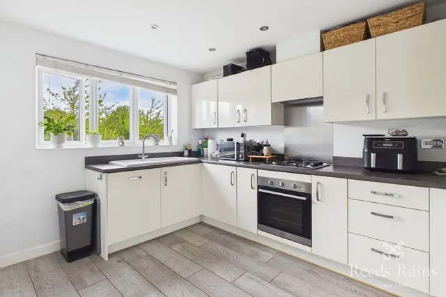 Photo 3 — Haydock Drive, Castleford, West Yorkshire, WF10
