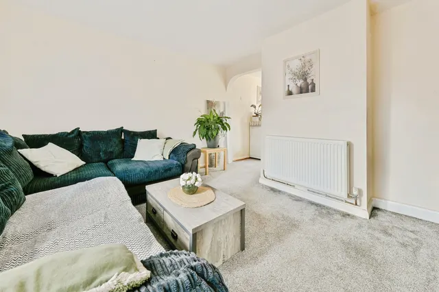 Furzedown, Stevenage, SG2, photo 3