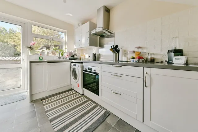 Furzedown, Stevenage, SG2, photo 2