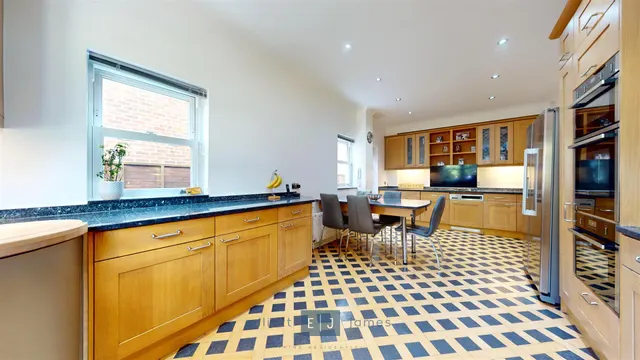Meadow Way, Chigwell, IG7, photo 3