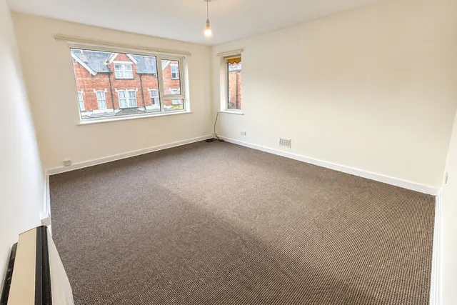 Avenue Road, Grantham, NG31, photo 2
