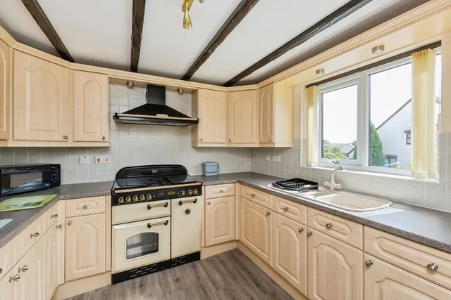 Rydon Acres, Kingsteignton, TQ12, photo 3