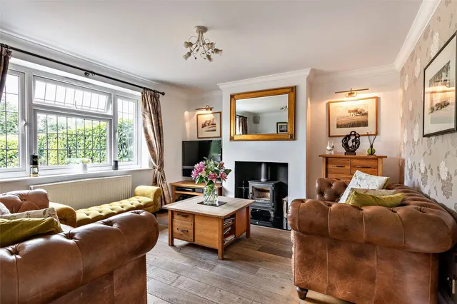 Photo 2 — Common Road, Ightham, Sevenoaks, Kent, TN15 9DY