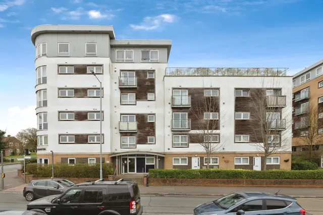 Cherrydown East, Basildon, Essex, SS16, photo 1