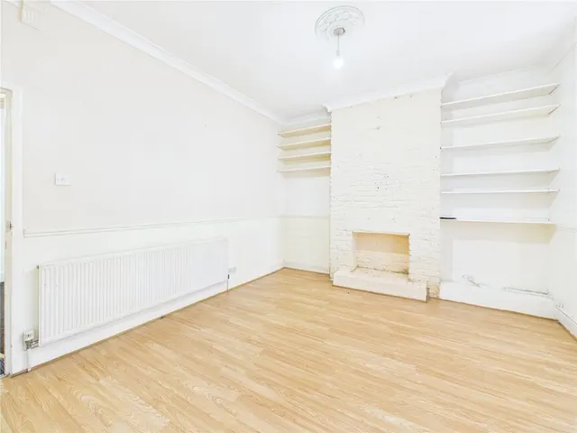 Brookscroft Road, Walthamstow, E17, photo 2