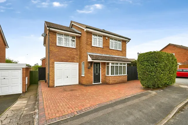 Bond Way, Hednesford, Cannock, Staffordshire, WS12, photo 1