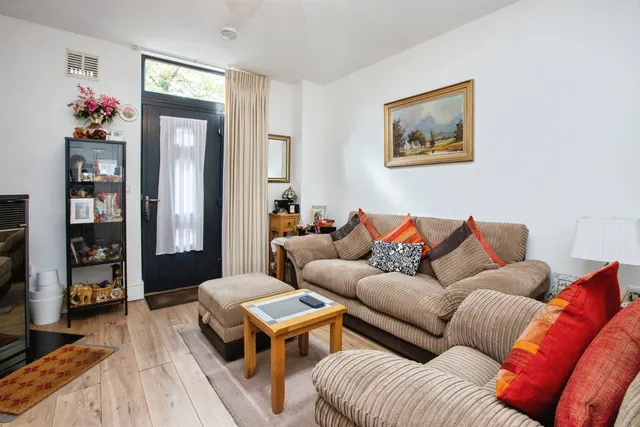 Furnace Lane, Loscoe, DE75, photo 2